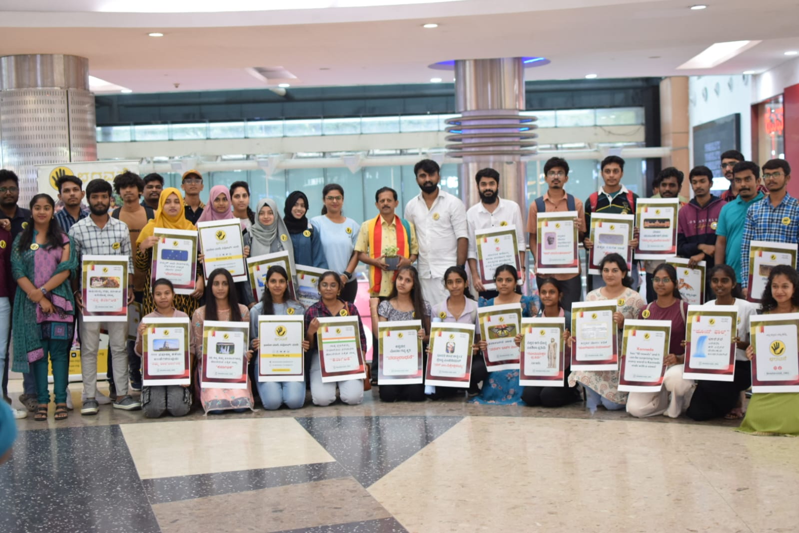 Bharavase volunteers and community work